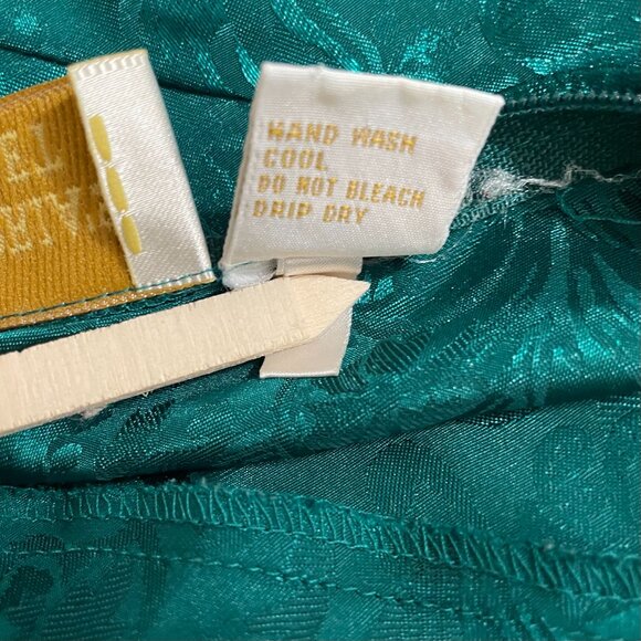 Vintage Victoria's Secret Gold Label Teddy Bodysuit - Picture 5 of 10